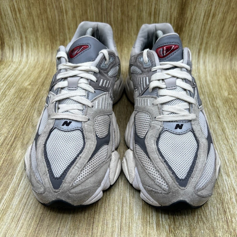 New Balance 9060 Sneaker Men's Size 9.5 Grey Rain Cloud Castlerock U9060GRY - Picture 2 of 10